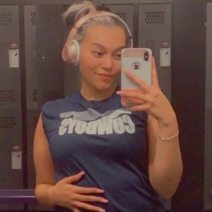 Meet your Posher, Alyssa